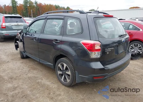 2017 Subaru Forester 2.5I z USA, uszkodzony, nr VIN JF2SJABC5HH506991